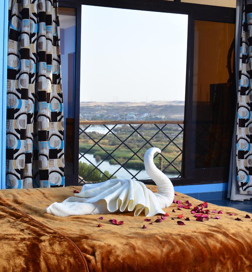 Aswan Nile Palace Exterior photo