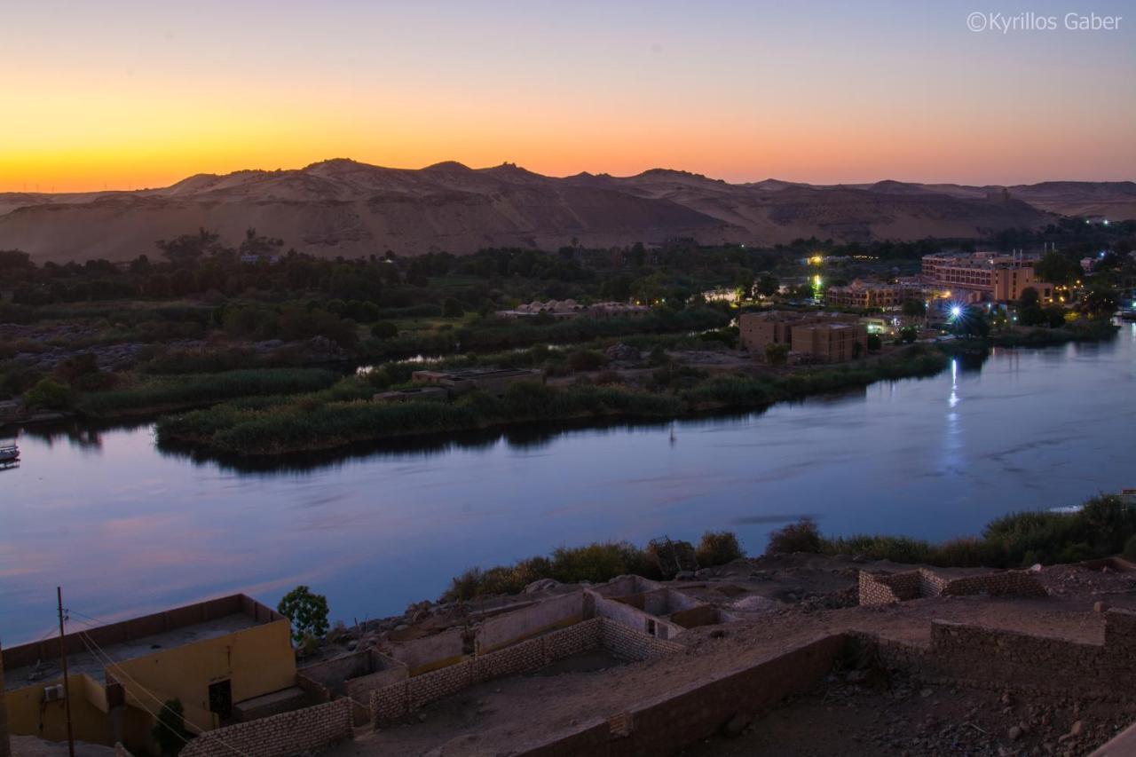 Aswan Nile Palace Exterior photo