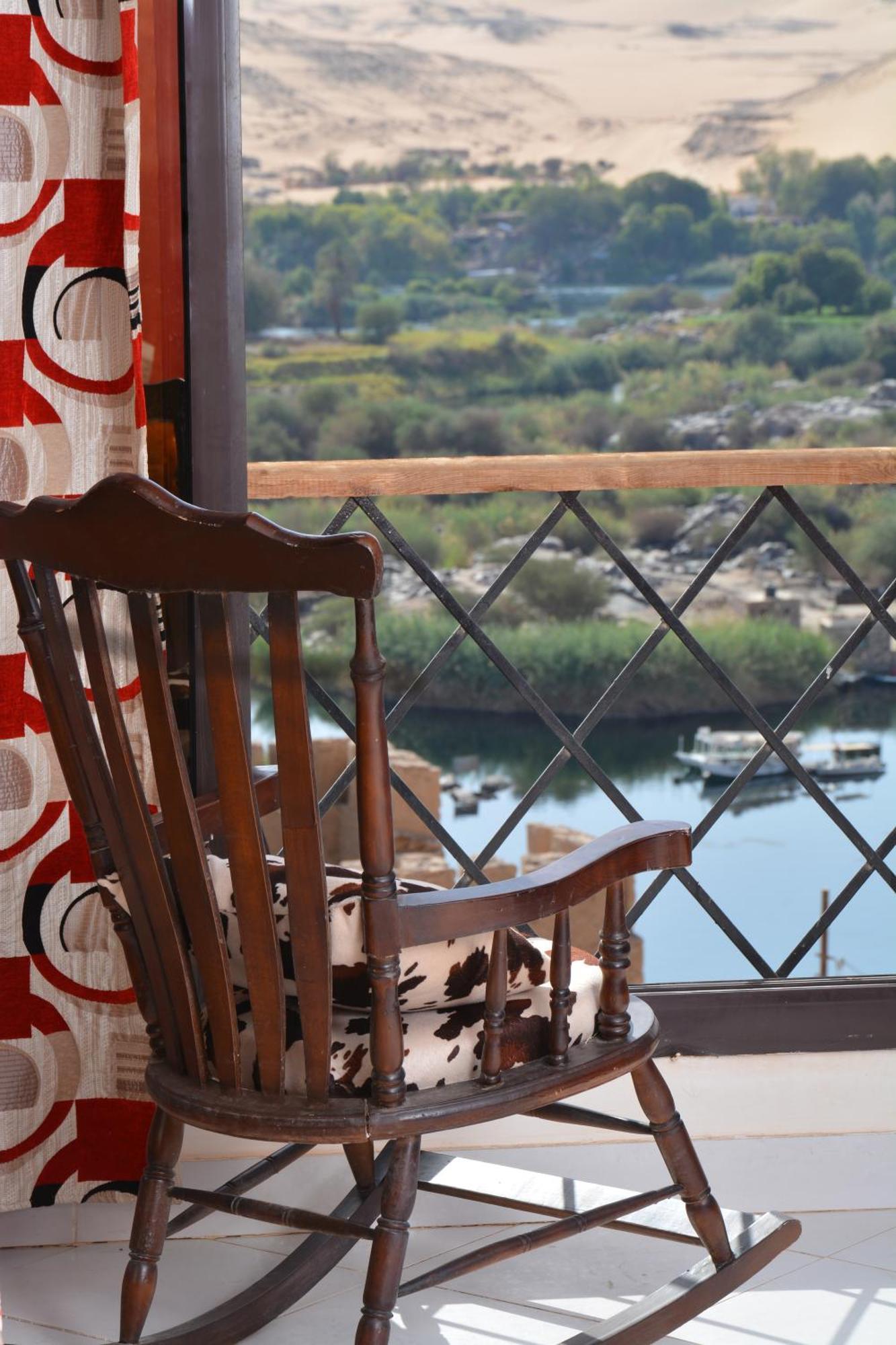 Aswan Nile Palace Exterior photo